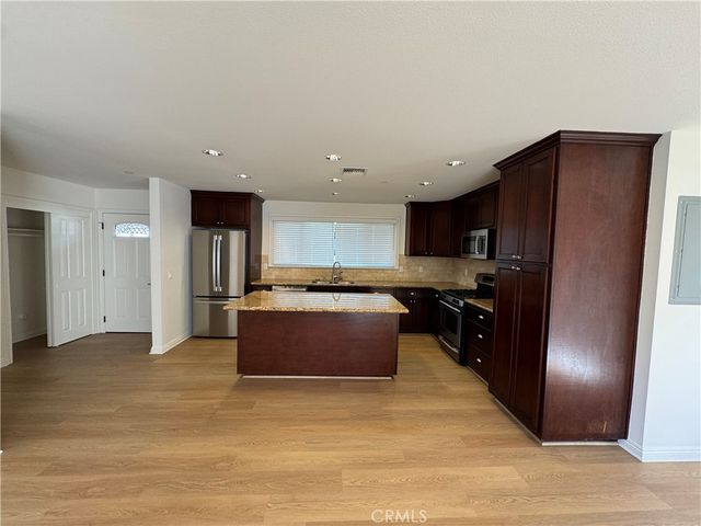 1336 Calle Tulipan, Thousand Oaks, CA 91360