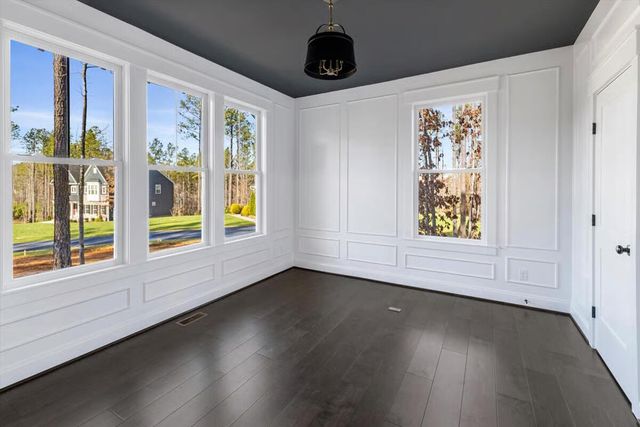 21445 N Dixboro Road, Green Oak Twp, MI 48178