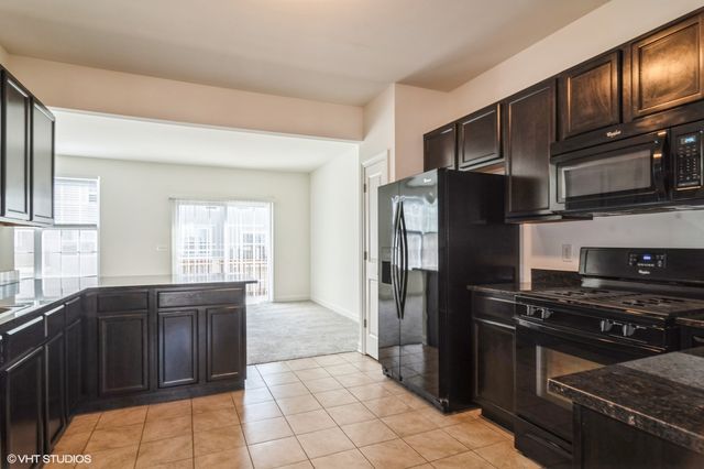 69 Melrose Court, South Elgin, IL 60177