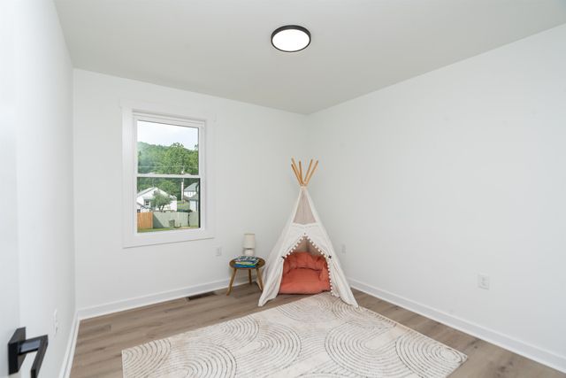 1401 B ST, Waynesboro, VA 22980