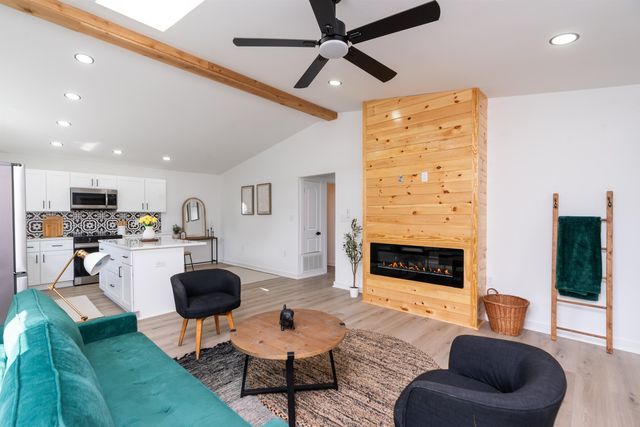 1401 B ST, Waynesboro, VA 22980