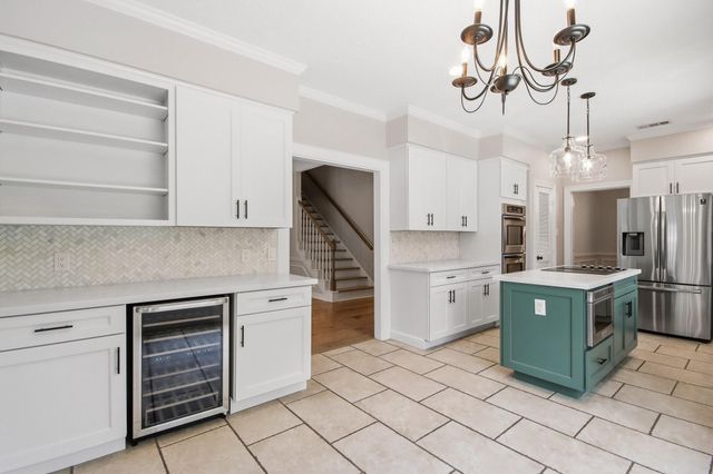 2723 Cedarville Drive, Kingwood, TX 77345