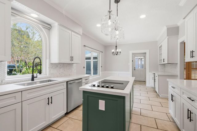2723 Cedarville Drive, Kingwood, TX 77345
