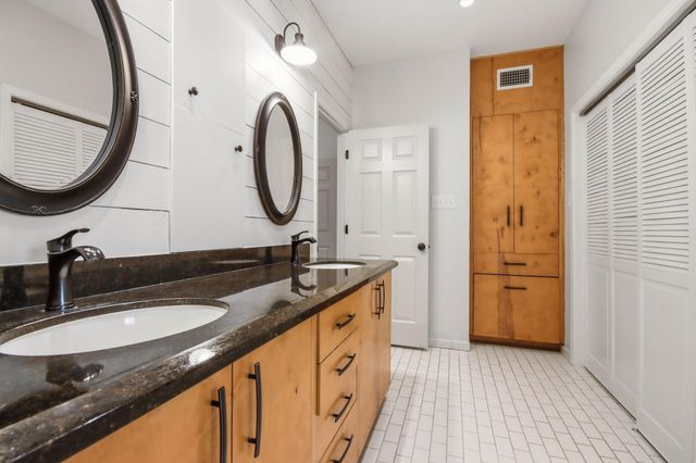2723 Cedarville Drive, Kingwood, TX 77345