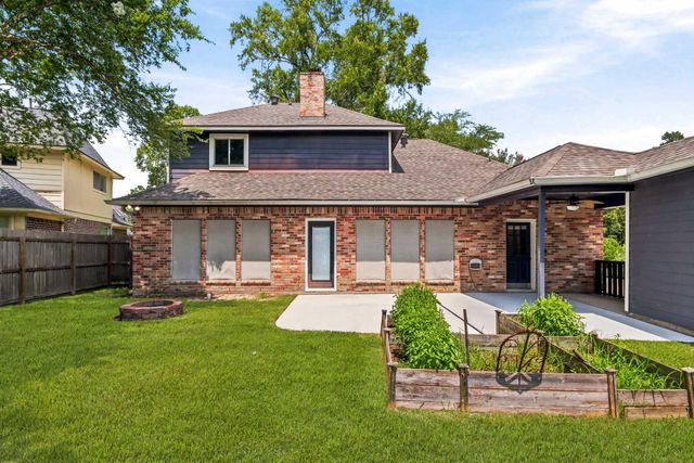 2723 Cedarville Drive, Kingwood, TX 77345