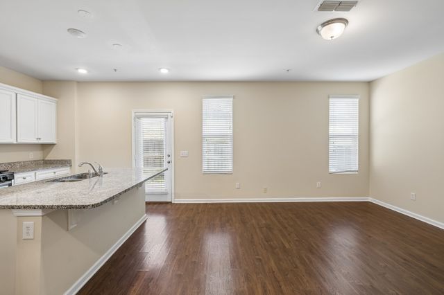 812 Kennear Ln, Mount Juliet, TN 37122