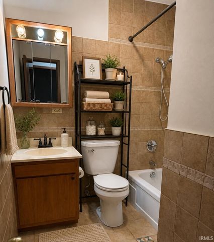 3711 W Tapp Road, Bloomington, IN 47403