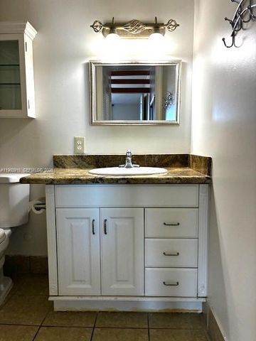 2500 NE 135th St B506, North Miami, FL 33181