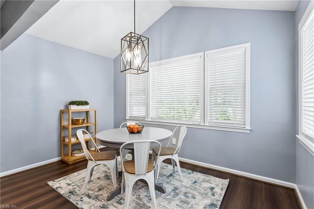 962 Heathland Drive, Newport News, VA 23602