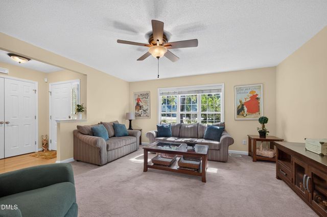 110 Brampton Circle, Clayton, NC 27527