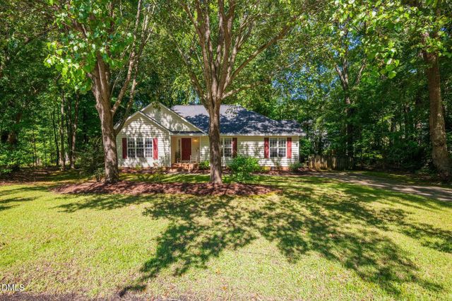 110 Brampton Circle, Clayton, NC 27527