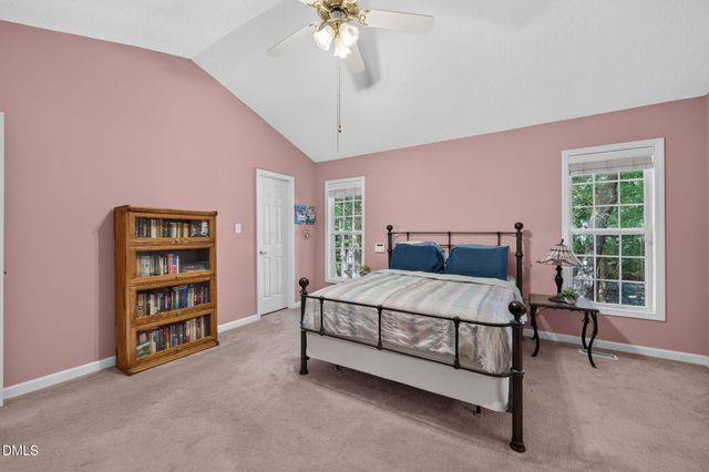 110 Brampton Circle, Clayton, NC 27527