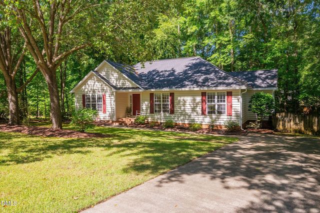 110 Brampton Circle, Clayton, NC 27527