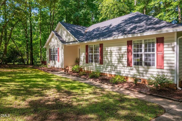 110 Brampton Circle, Clayton, NC 27527