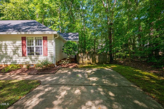 110 Brampton Circle, Clayton, NC 27527