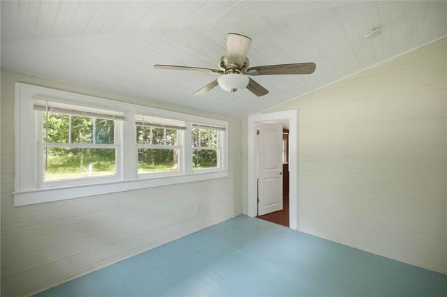 2107 NE 8TH ROAD, Ocala, FL 34470
