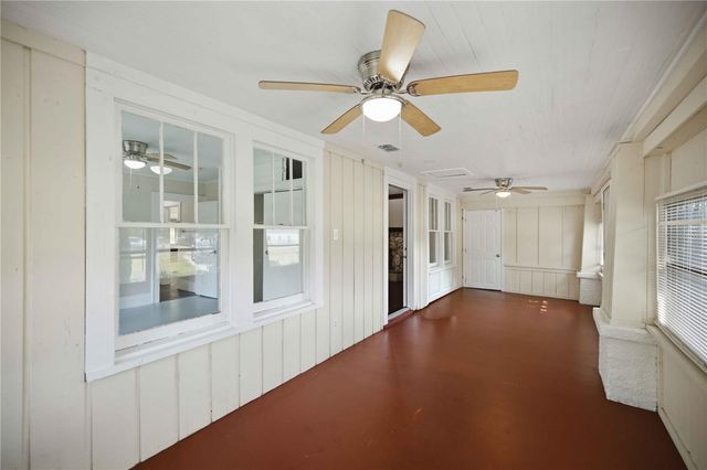 2107 NE 8TH ROAD, Ocala, FL 34470