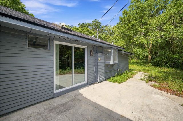 2107 NE 8TH ROAD, Ocala, FL 34470
