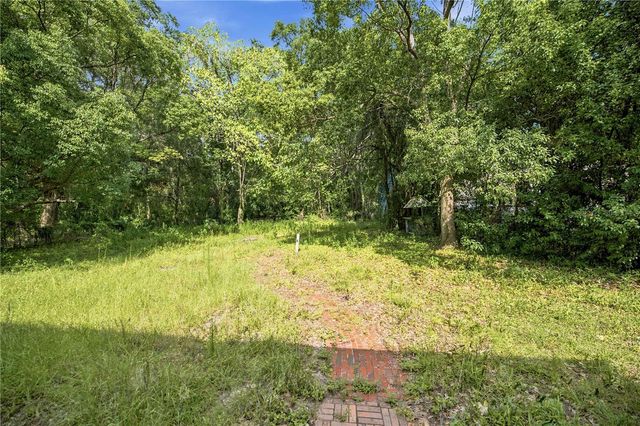2107 NE 8TH ROAD, Ocala, FL 34470