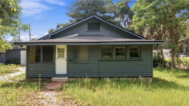 2107 NE 8TH ROAD, Ocala, FL 34470