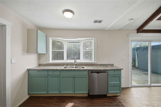 2107 NE 8TH ROAD, Ocala, FL 34470