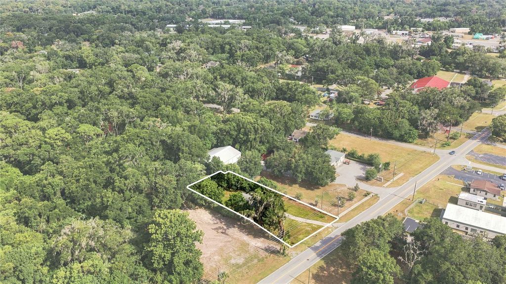 2107 NE 8TH ROAD, Ocala, FL 34470