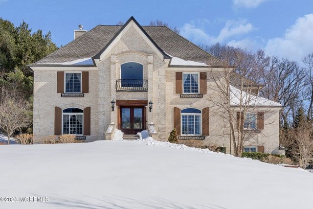 6 Windy Hill Lane, Atlantic Highlands, NJ 07716