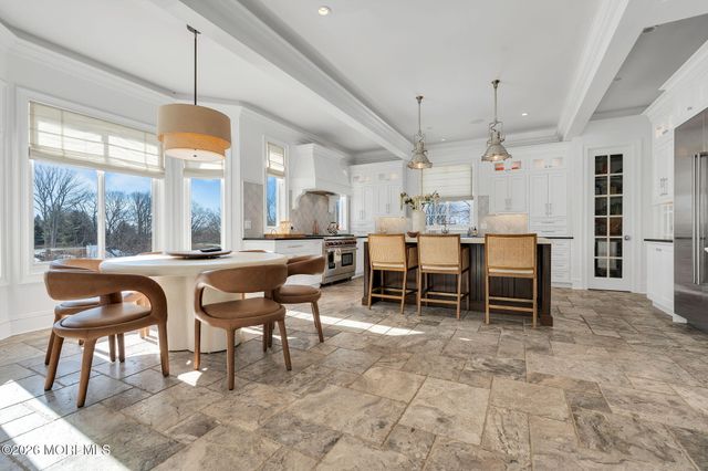 6 Windy Hill Lane, Atlantic Highlands, NJ 07716