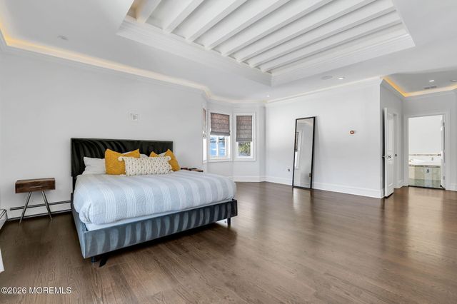 6 Windy Hill Lane, Atlantic Highlands, NJ 07716