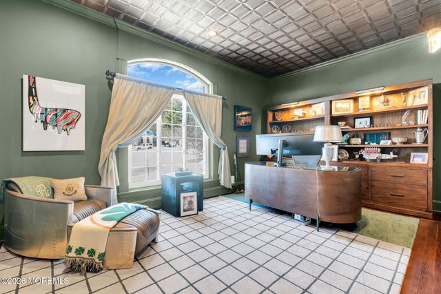 6 Windy Hill Lane, Atlantic Highlands, NJ 07716