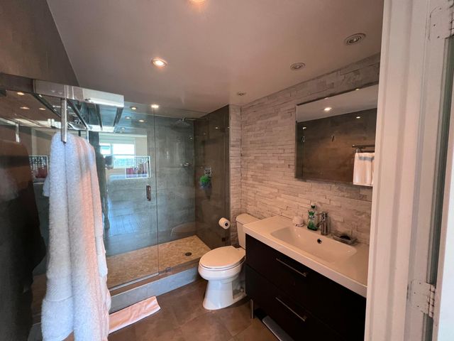 90 ALTON Road 2110, Miami Beach, FL 33139