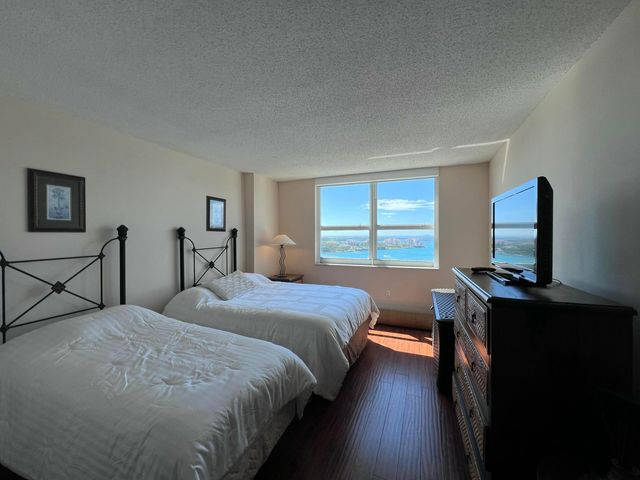 90 ALTON Road 2110, Miami Beach, FL 33139