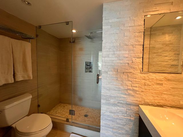 90 ALTON Road 2110, Miami Beach, FL 33139