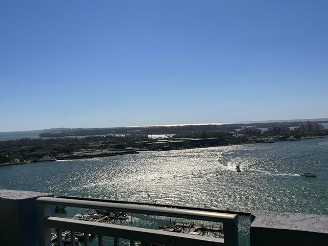 90 ALTON Road 2110, Miami Beach, FL 33139
