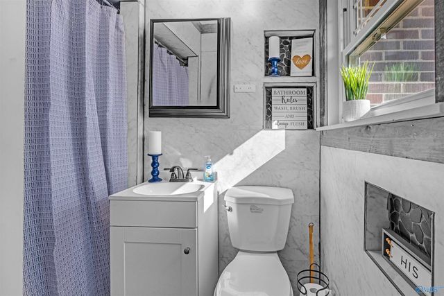 498 Rainbow Avenue NW, Rainsville, AL 35986