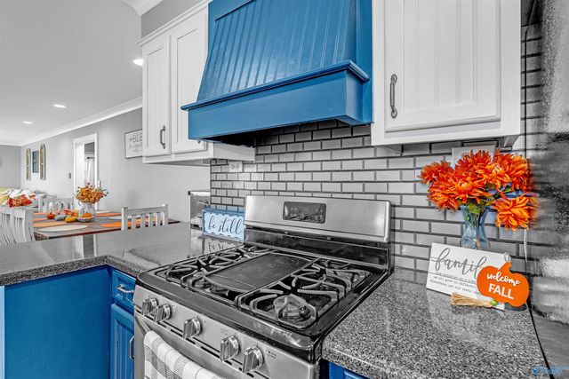 498 Rainbow Avenue NW, Rainsville, AL 35986