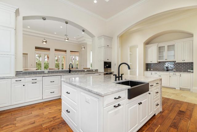 135 W Bears Club Drive, Jupiter, FL 33477