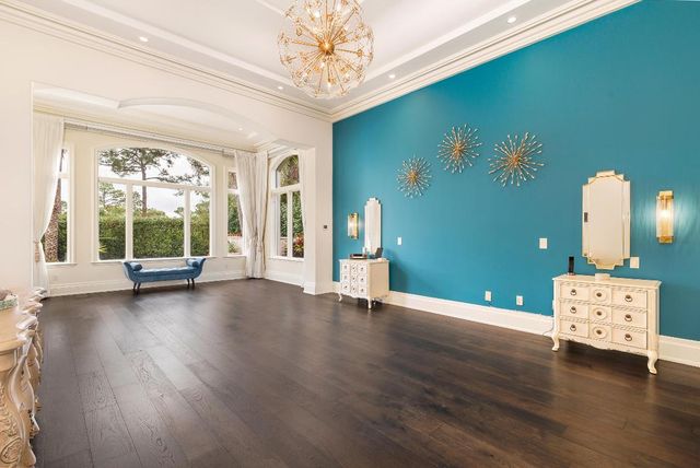 135 W Bears Club Drive, Jupiter, FL 33477