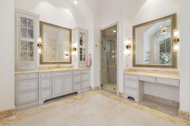 135 W Bears Club Drive, Jupiter, FL 33477