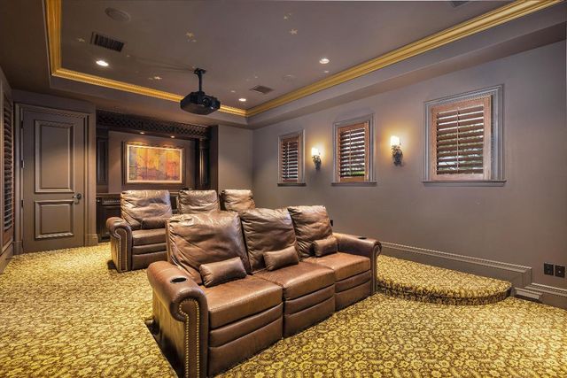 135 W Bears Club Drive, Jupiter, FL 33477