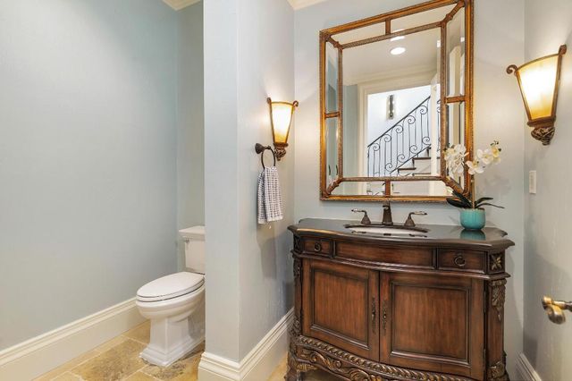 135 W Bears Club Drive, Jupiter, FL 33477