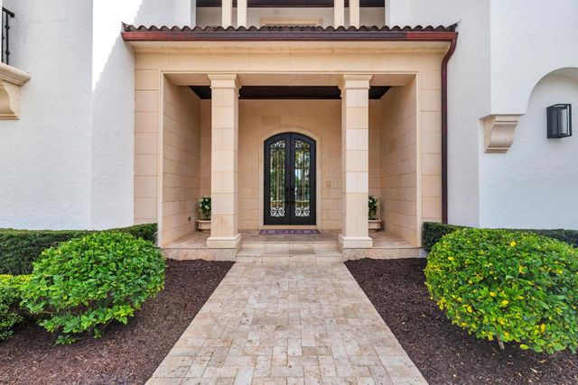 135 W Bears Club Drive, Jupiter, FL 33477