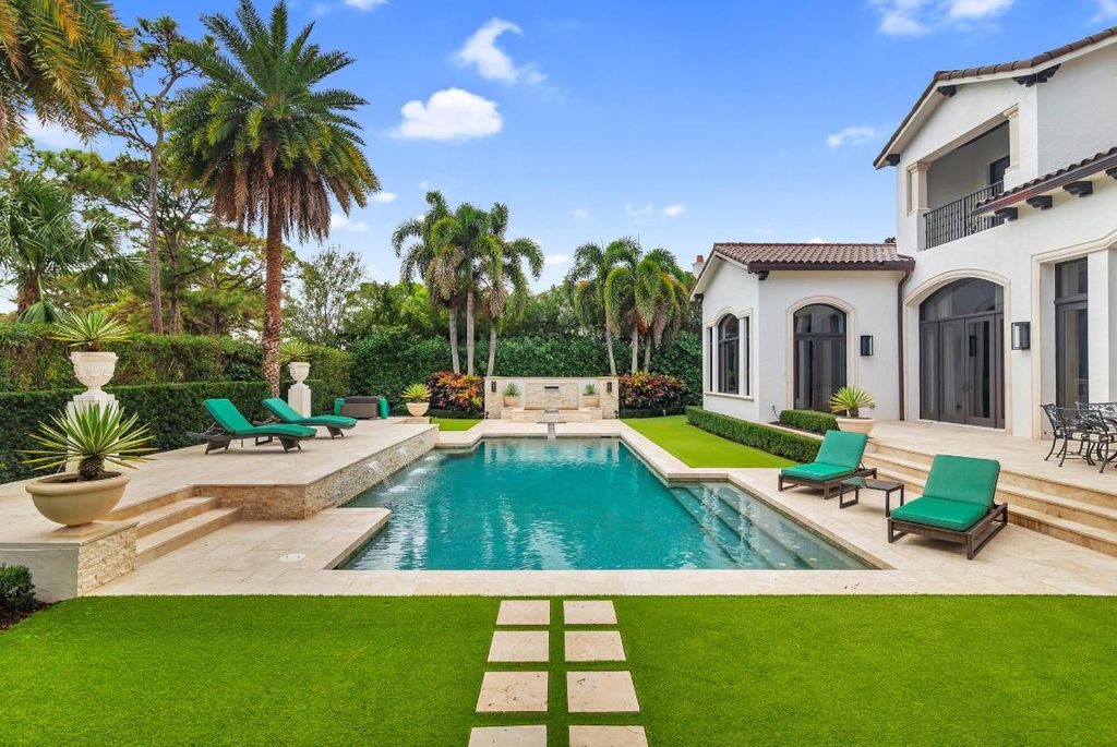 135 W Bears Club Drive, Jupiter, FL 33477