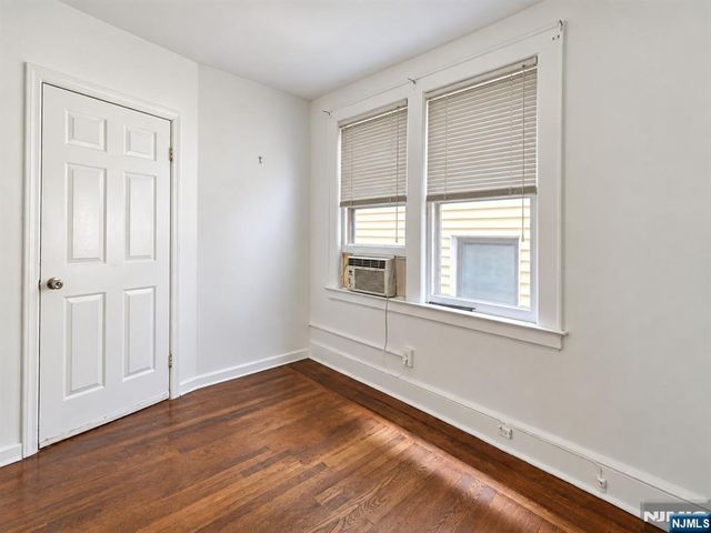 212 John Street, Harrison, NJ 07029