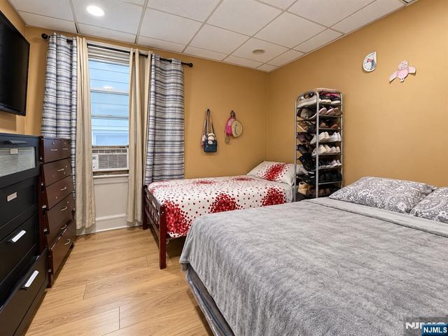 212 John Street, Harrison, NJ 07029