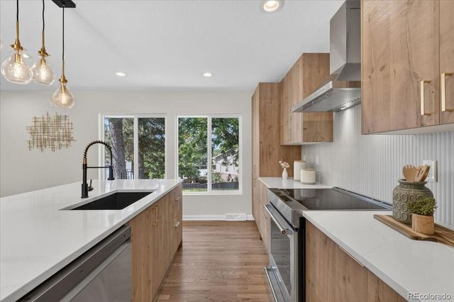 2295 S Beeler Way, Denver, CO 80231