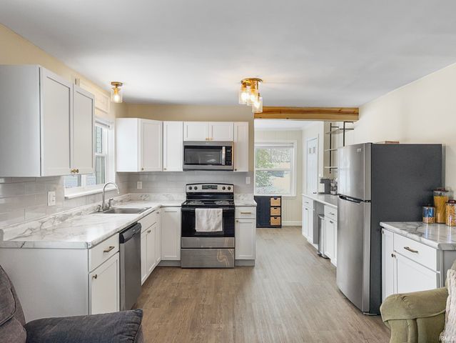 13620 Darmstadt Road, Evansville, IN 47725