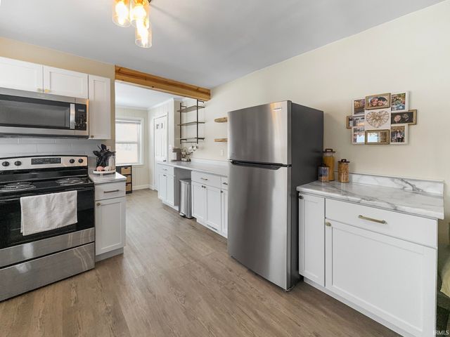 13620 Darmstadt Road, Evansville, IN 47725