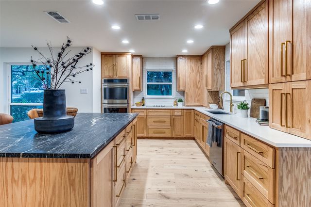 9563 Windy Knoll Drive, Dallas, TX 75243