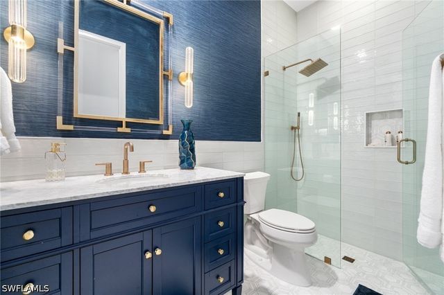 3440 Runaway LN, Naples, FL 34114